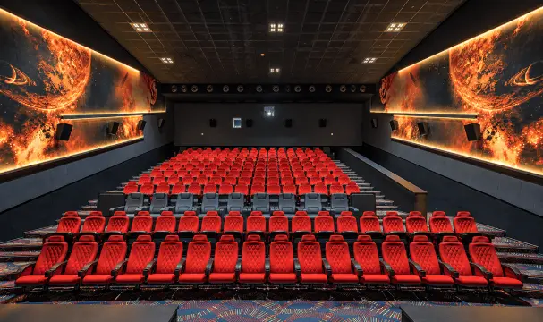 سینما ایران مال چیتگر